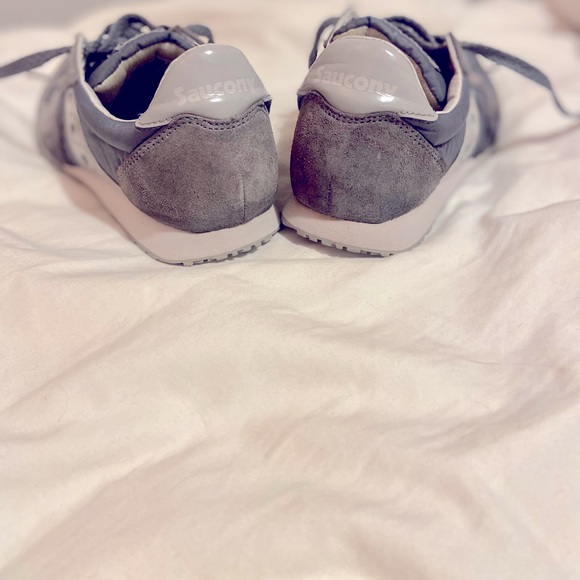 Saucony womens size 5.5 excellent condition - Picture 4 of 8